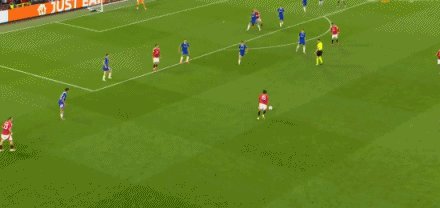 1746747792067084403.gif 曼联.gif