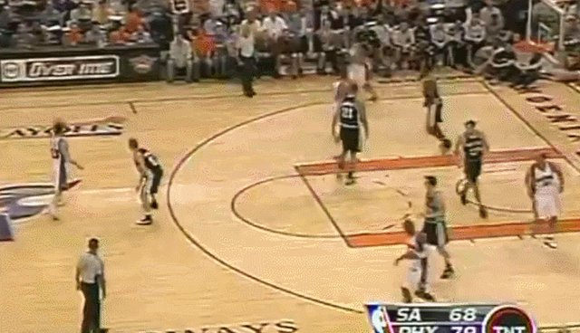 1658573557701071778.gif 1.gif