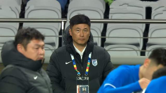 即时比分直播-大连剩1场试错，斯坦丘撤到8号位 赶上武磊火热 回梭鱼湾少输当赢